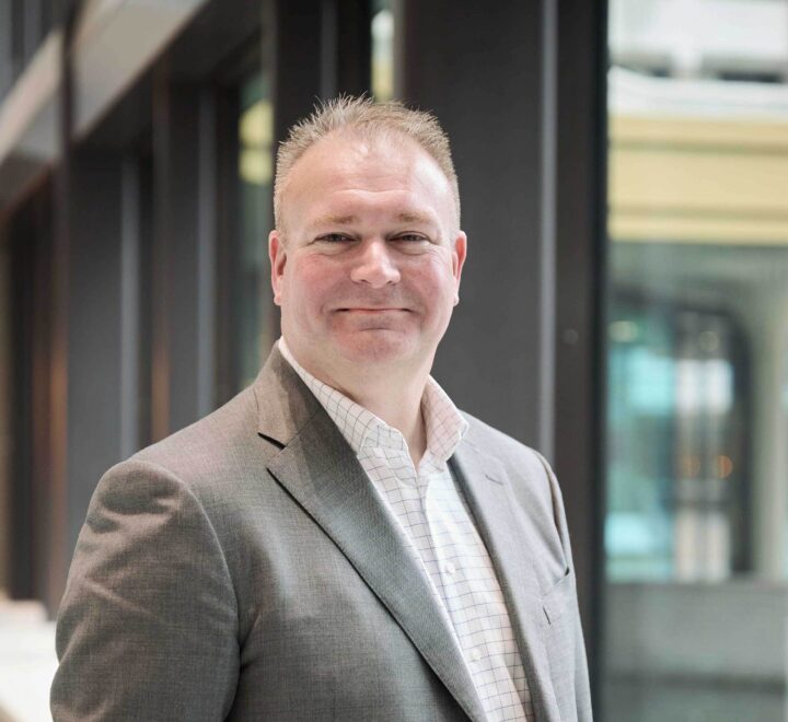 Peter van Burgel 25 02 04 902 LR